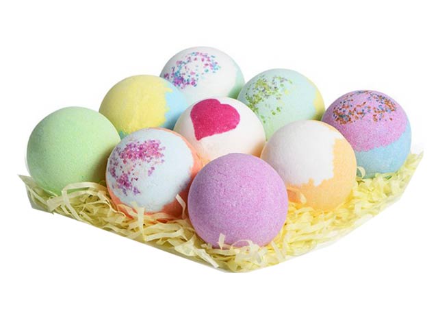 Epeios 12 Piece Premium Bath Bombs - Image 2