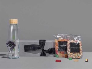 Yatta Happy Huddle Hamper